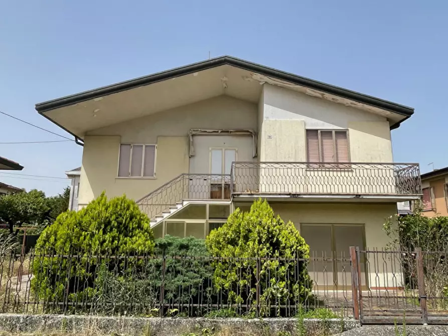 Immagine 1 di Casa indipendente in vendita  in Cona - Pegolotte a Cona