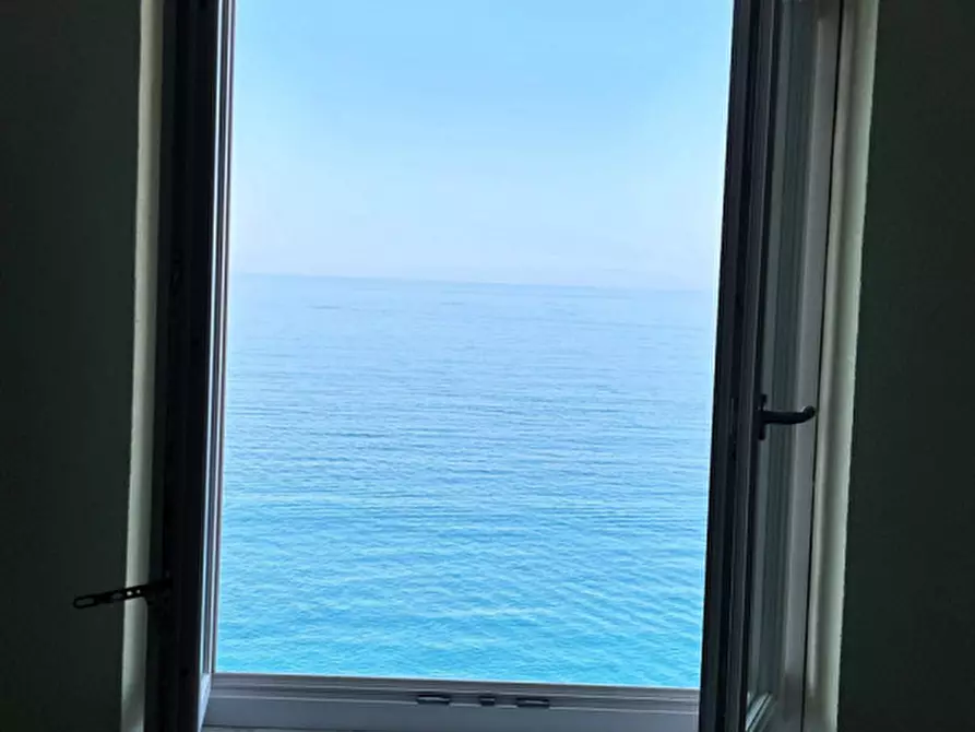 Immagine 9 di Attico in vendita  in Via Garibaldi a Camogli