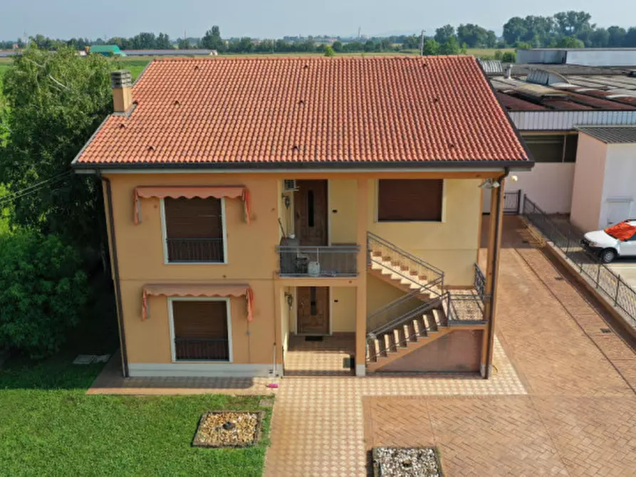 Immagine 5 di Casa indipendente in vendita  in VIA FERRATA a Pressana