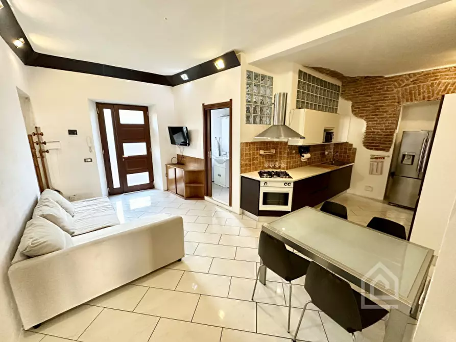 Immagine 1 di Camera in affitto  in Via San Paolo 3 a Torino