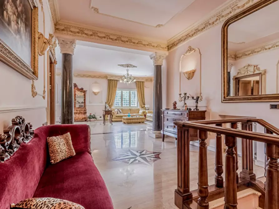 Immagine 8 di Villa in vendita  in Colle degli Dei a Velletri