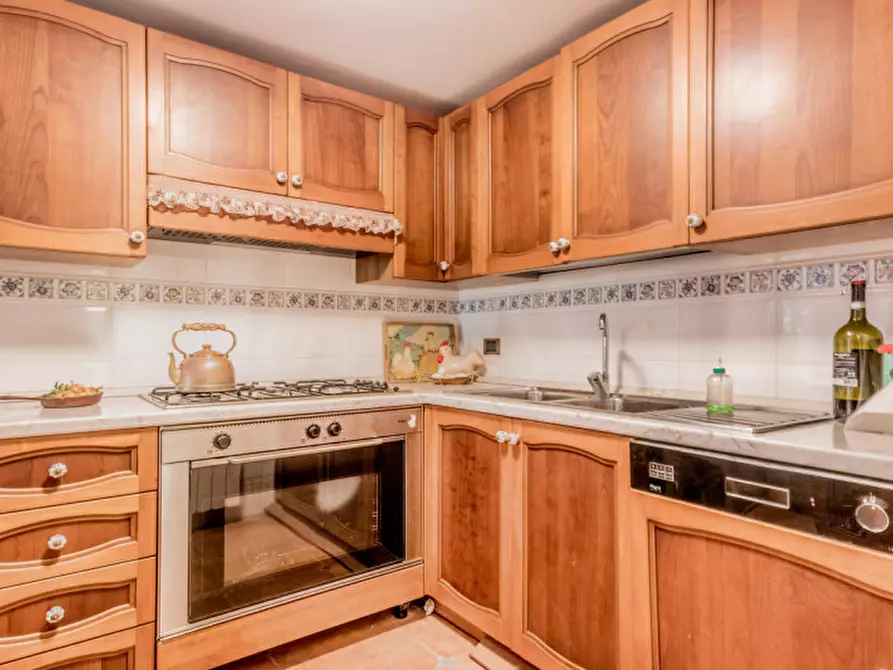 Immagine 52 di Villa in vendita  in Colle degli Dei a Velletri