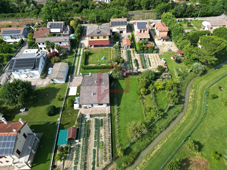 Immagine 3 di Terreno in vendita  in Zelarino a Venezia