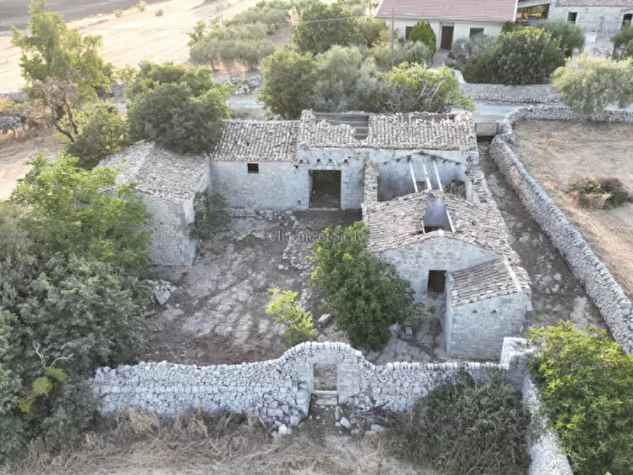 Immagine 1 di Casa indipendente in vendita  in Contrada Barato a Modica
