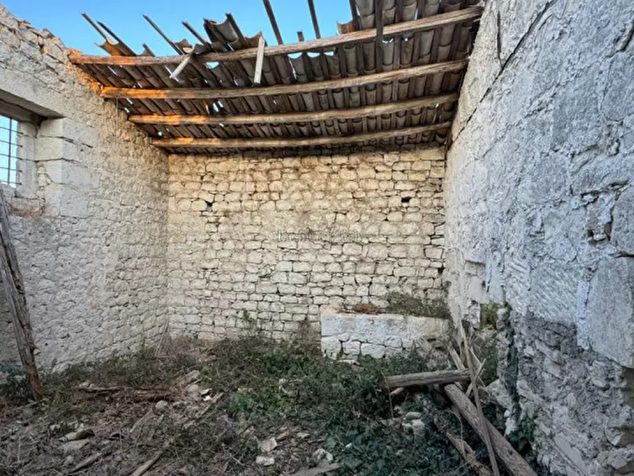 Immagine 13 di Casa indipendente in vendita  in Contrada Barato a Modica