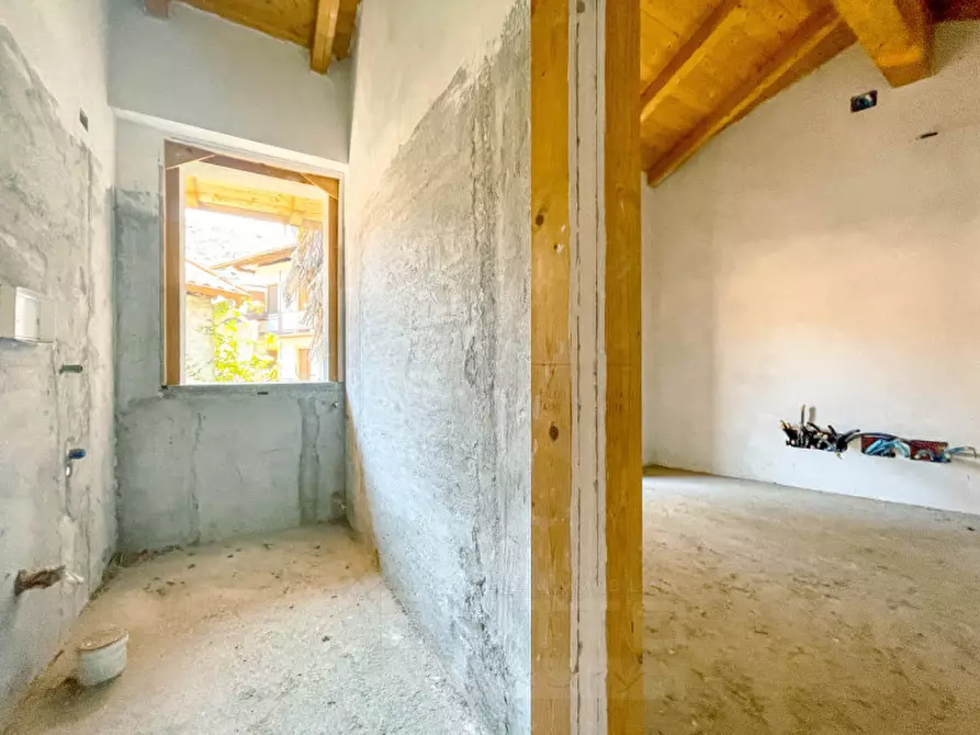 Immagine 8 di Casa indipendente in vendita  in Via Volta 86 a Brovello-Carpugnino