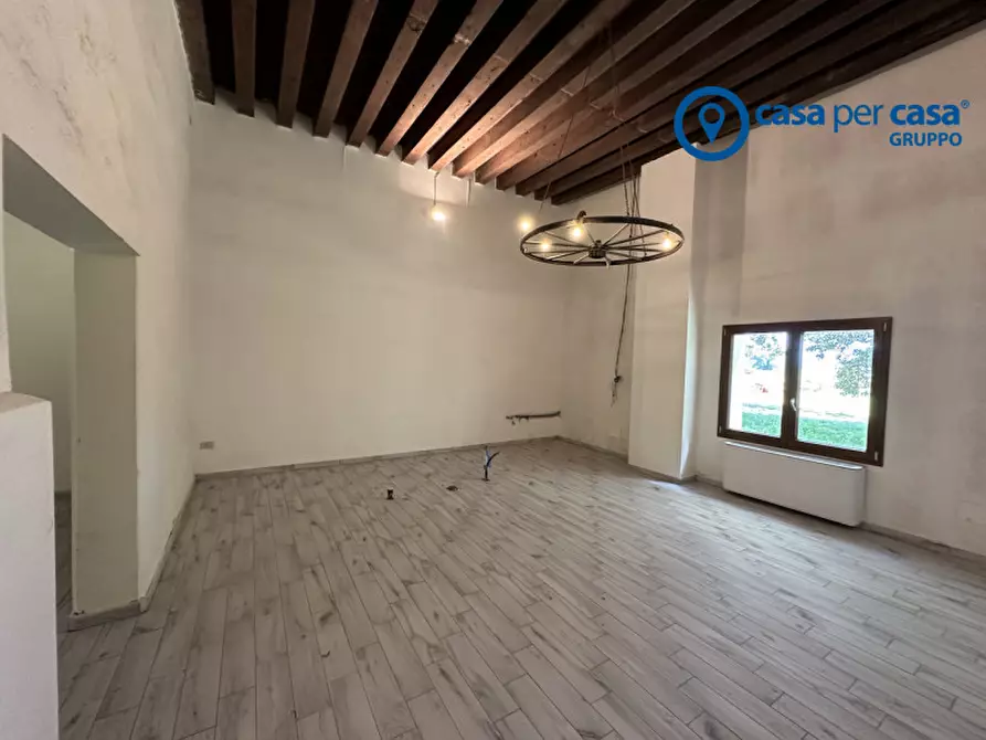 Immagine 13 di Villa in vendita  in Via Garibaldi 23 a Vescovana