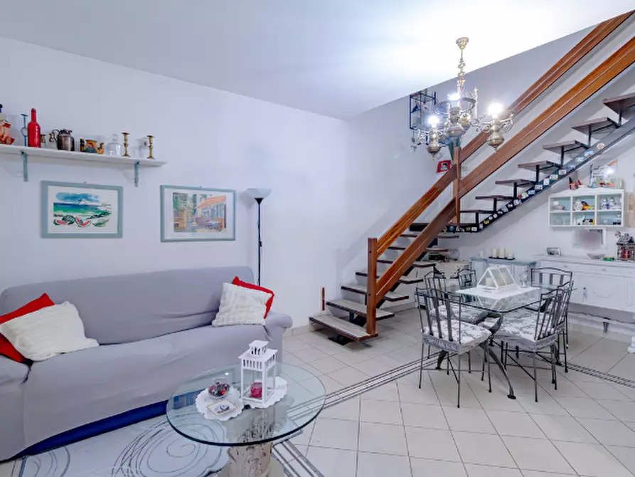 Immagine 6 di Casa trifamiliare in vendita  in VIA SAN MARINO a Granarolo Dell'emilia