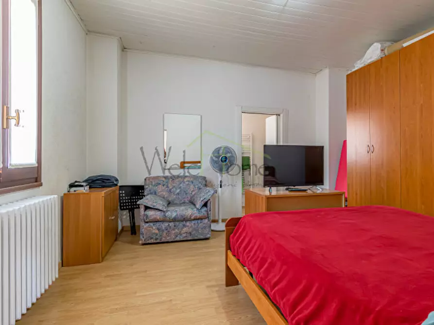 Immagine 7 di Appartamento in vendita  in Via Roma a Albese Con Cassano