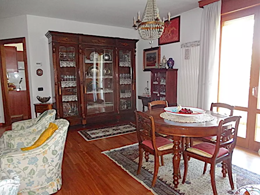 Immagine 2 di Appartamento in vendita  in VIa Forcellini a Padova