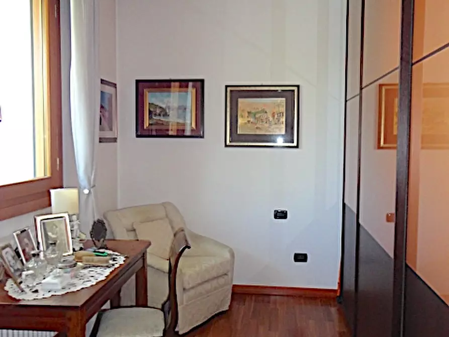 Immagine 6 di Appartamento in vendita  in VIa Forcellini a Padova