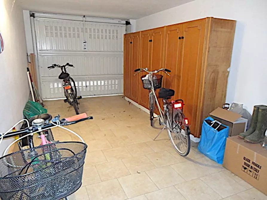 Immagine 24 di Appartamento in vendita  in VIa Forcellini a Padova