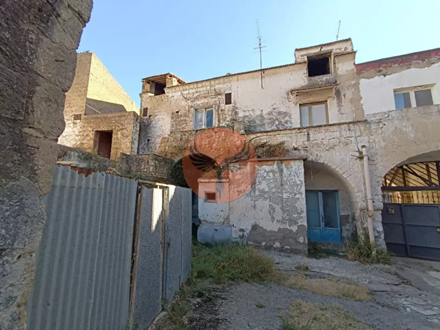 Immagine 1 di Rustico / casale in vendita  in Via Nazionale Appia 77 a San Nicola La Strada