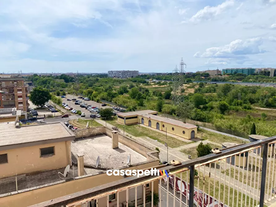 Immagine 1 di Appartamento in vendita  in Viale della Serenissima, Roma a Roma