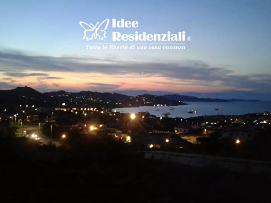 Immagine 10 di Appartamento in vendita  in Via dell'Elicriso a Palau