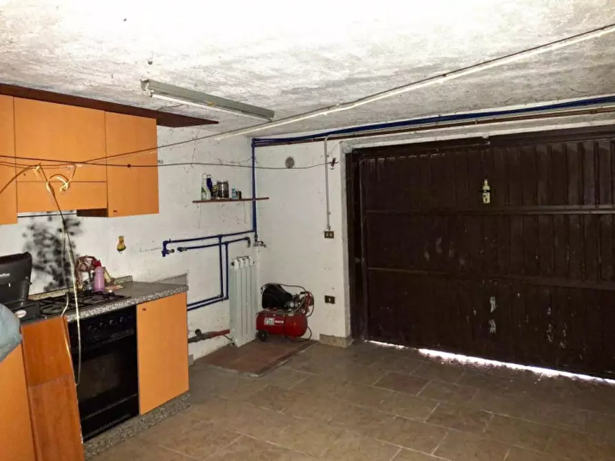 Immagine 18 di Appartamento in vendita  in Via Genga, N. 2 a Gualdo Tadino