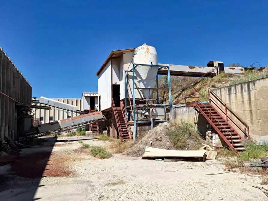 Immagine 6 di Posto auto in vendita  in Via Nazionale, N. 21 a Pieve Di Teco