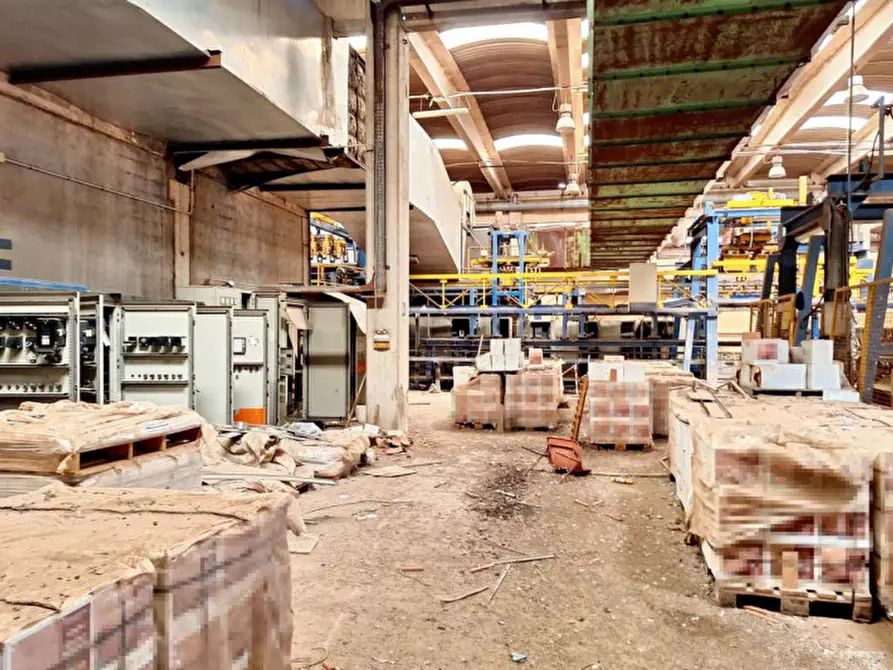 Immagine 12 di Posto auto in vendita  in Via Nazionale, N. 21 a Pieve Di Teco