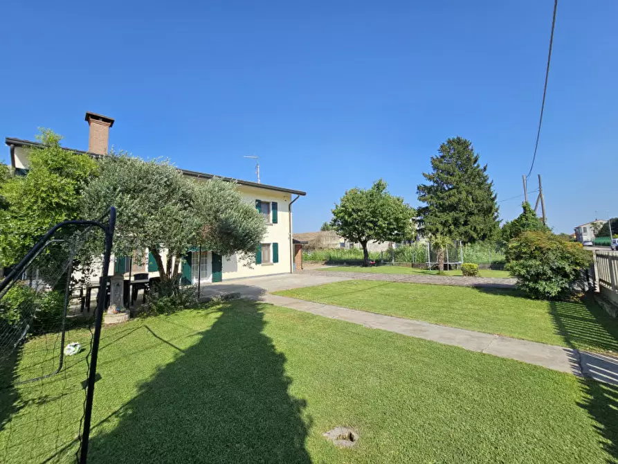 Immagine 15 di Casa indipendente in vendita  in VIA OPPI a Borgo Veneto