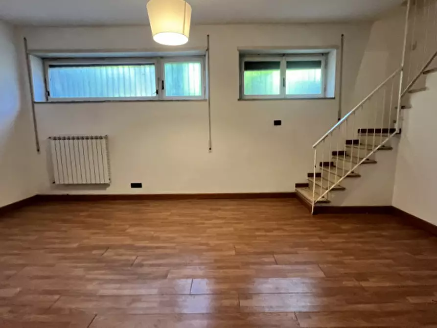 Immagine 20 di Appartamento in vendita  in Via nemea a Roma