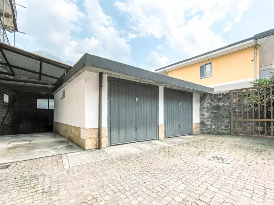 Immagine 25 di Palazzo in vendita  in via 4 novembre  34 a Omegna