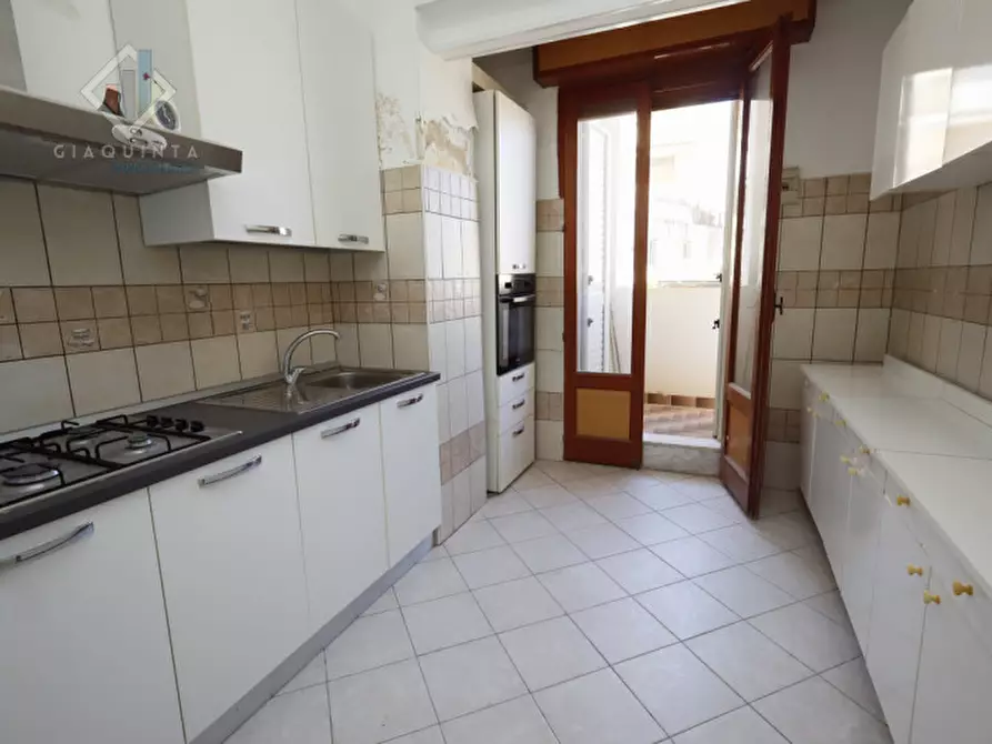 Immagine 12 di Appartamento in vendita  in Via Palermo n. 25 a Palagonia