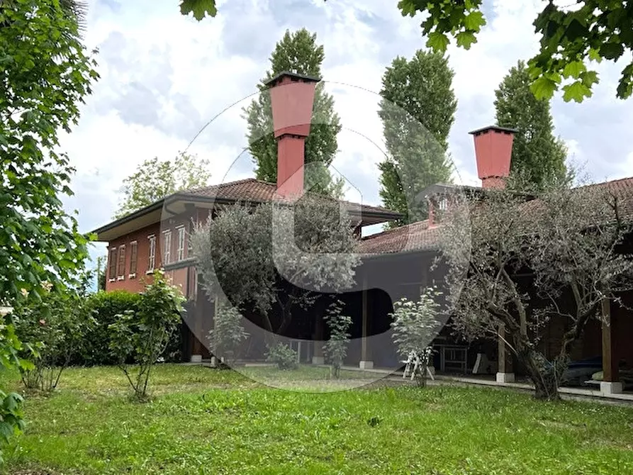Immagine 8 di Villa in vendita  a Camposampiero