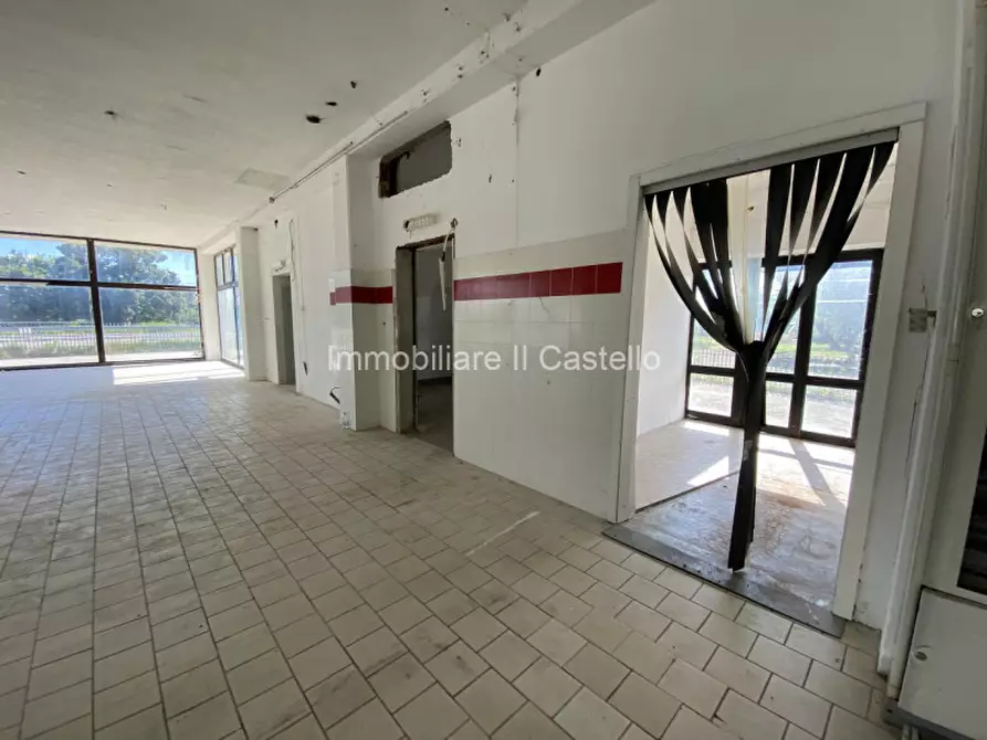 Immagine 11 di Capannone industriale in vendita  in Via Giacomo Brodolini a Passignano Sul Trasimeno