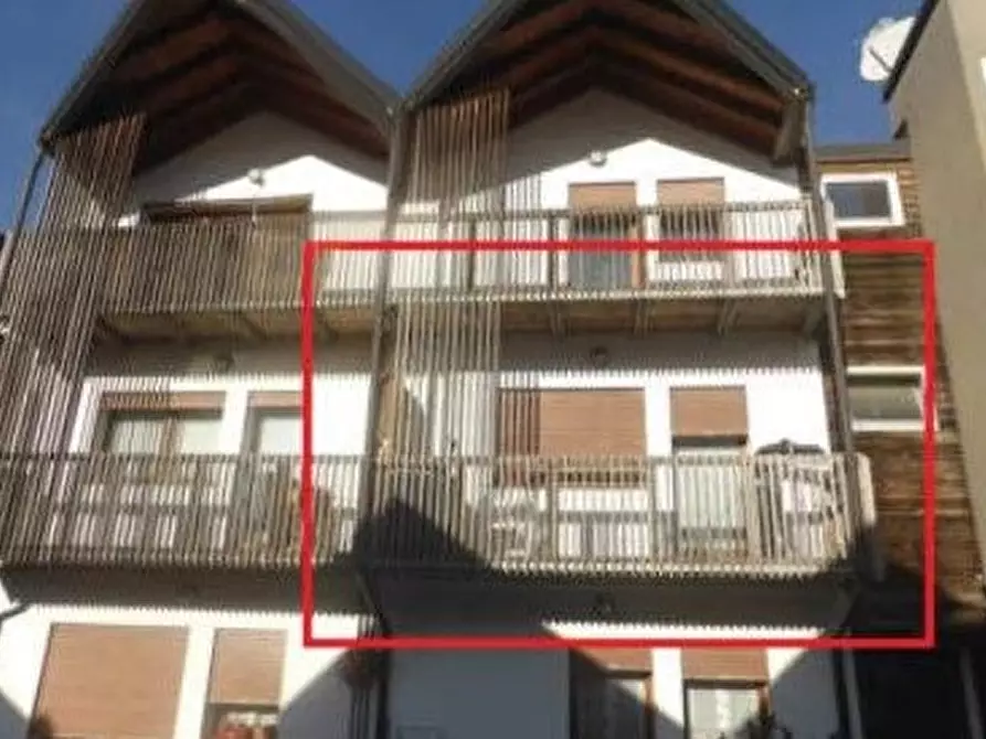 Immagine 1 di Appartamento in vendita  in Viale Alpago, 60 a Alpago