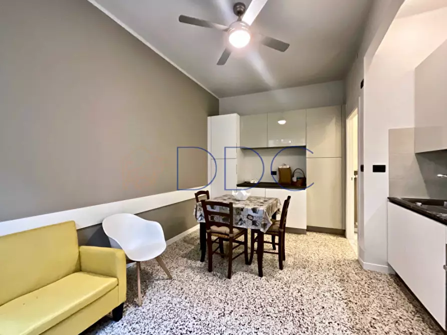 Immagine 8 di Appartamento in affitto  in Via Napione 33 a Torino