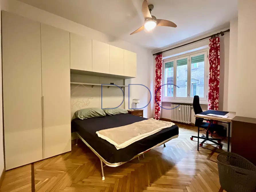 Immagine 14 di Appartamento in affitto  in Via Napione 33 a Torino