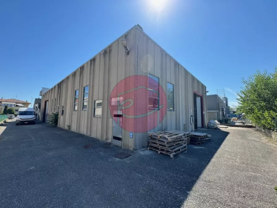 Immagine 4 di Capannone industriale in vendita  a Santarcangelo Di Romagna