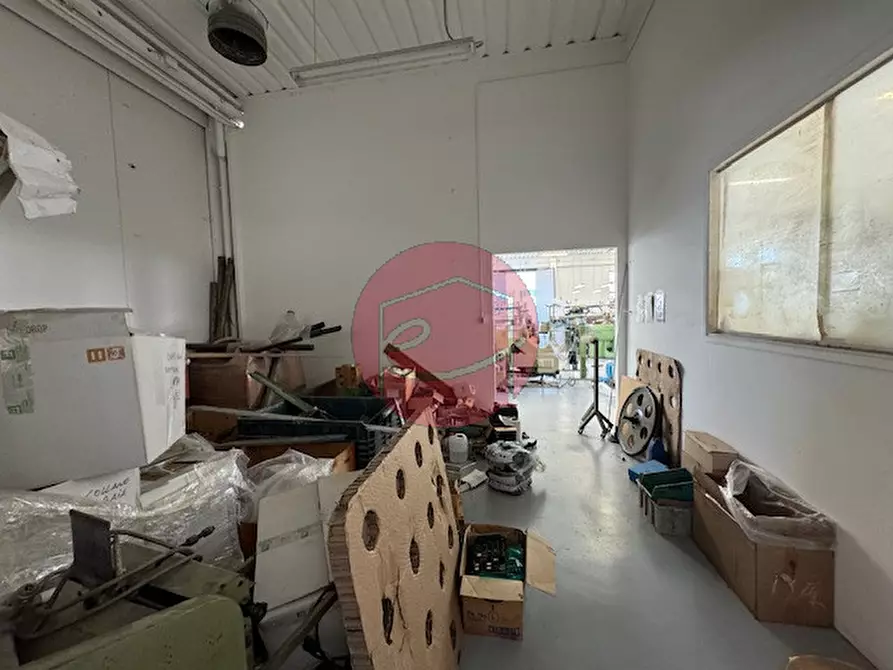 Immagine 10 di Capannone industriale in vendita  a Santarcangelo Di Romagna