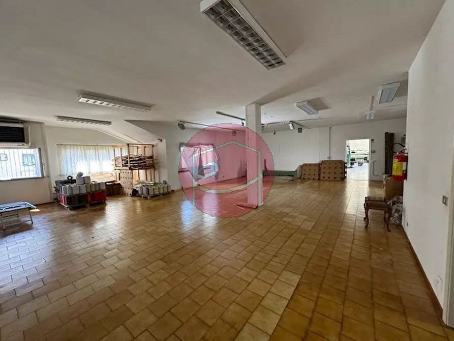 Immagine 12 di Capannone industriale in vendita  a Santarcangelo Di Romagna