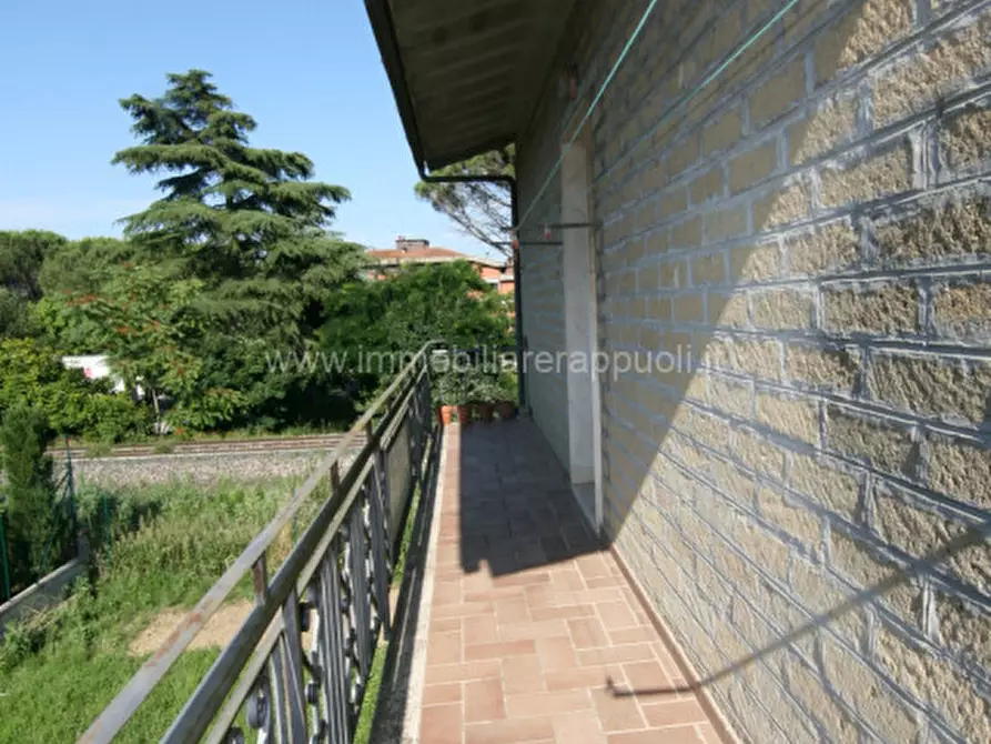 Immagine 12 di Appartamento in vendita  a Sinalunga