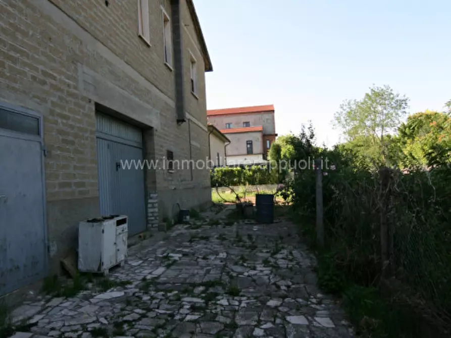 Immagine 14 di Appartamento in vendita  a Sinalunga