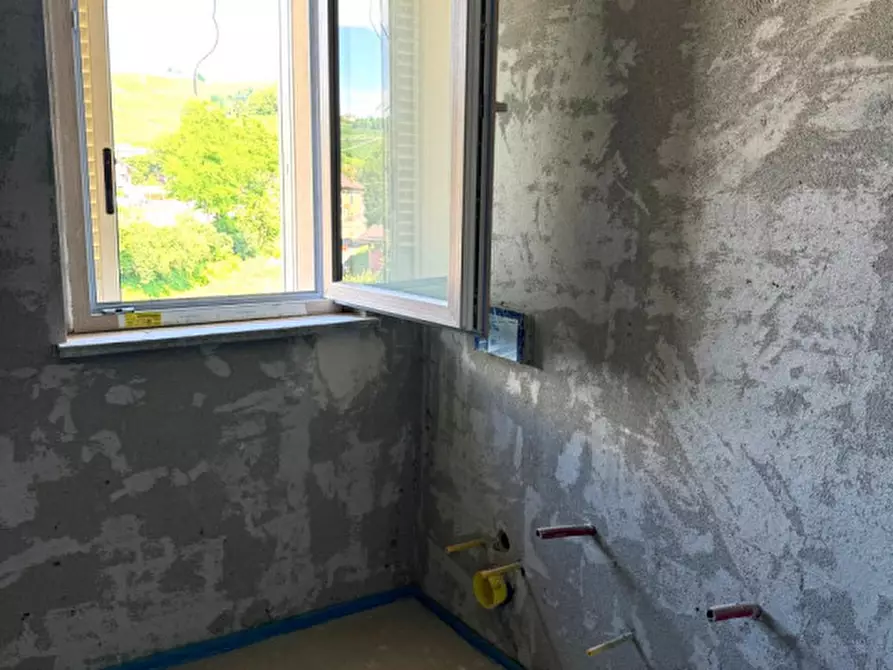 Immagine 8 di Appartamento in vendita  in Località Altavilla a Alba