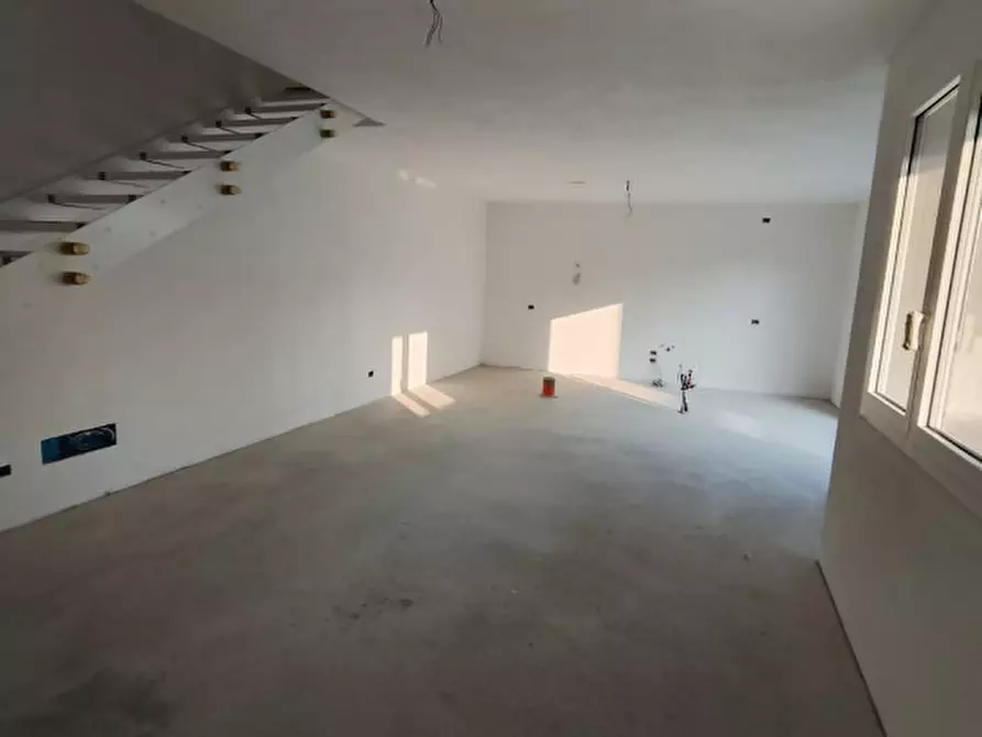 Immagine 4 di Casa bifamiliare in vendita  in Via Acquapendente a Albignasego