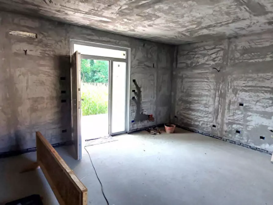 Immagine 6 di Appartamento in vendita  in Località Altavilla a Alba