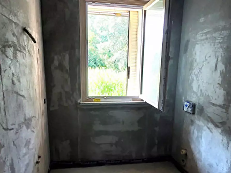 Immagine 7 di Appartamento in vendita  in Località Altavilla a Alba