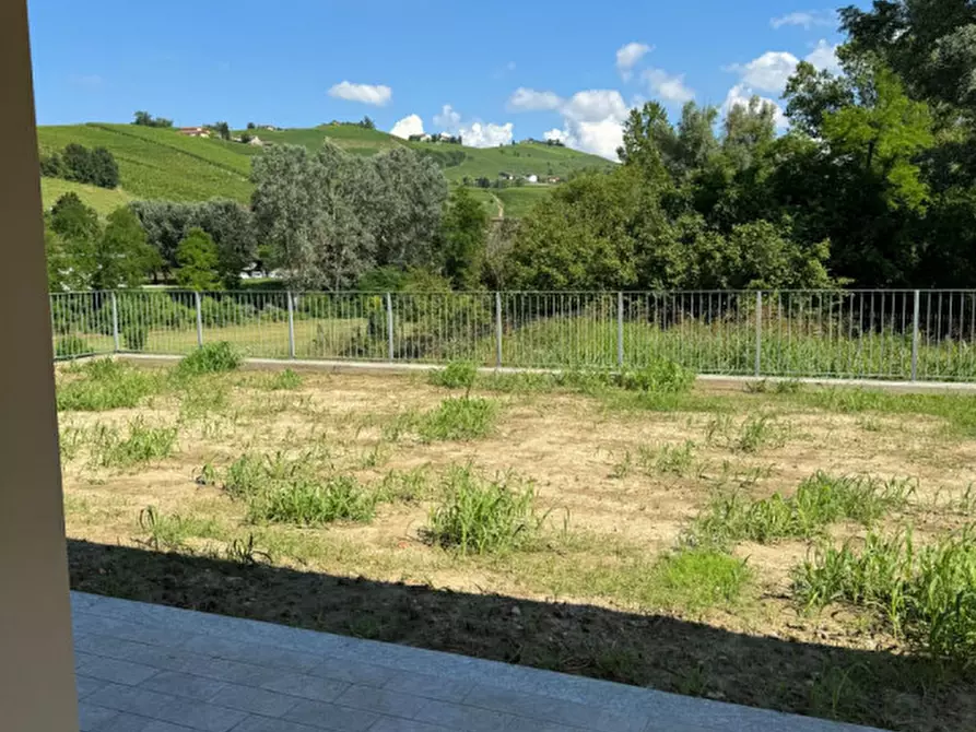 Immagine 13 di Appartamento in vendita  in Località Altavilla a Alba