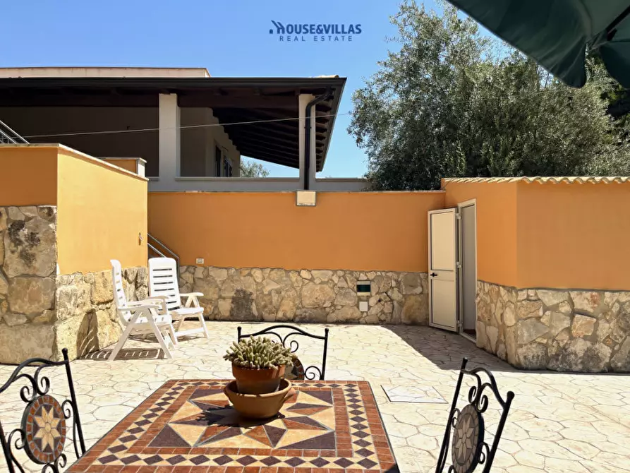Immagine 7 di Villa in vendita  in Lido di Noto, SR, Italia a Noto