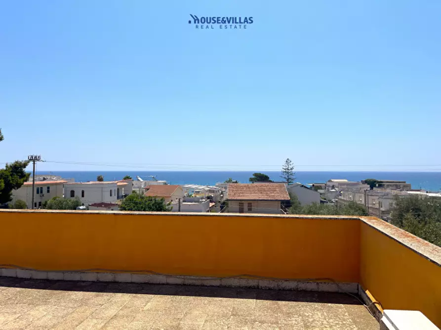Immagine 10 di Villa in vendita  in Lido di Noto, SR, Italia a Noto