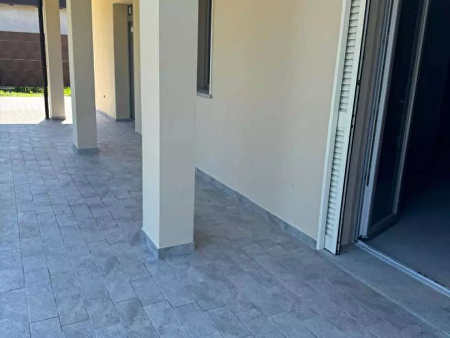 Immagine 14 di Appartamento in vendita  in Località Altavilla a Alba