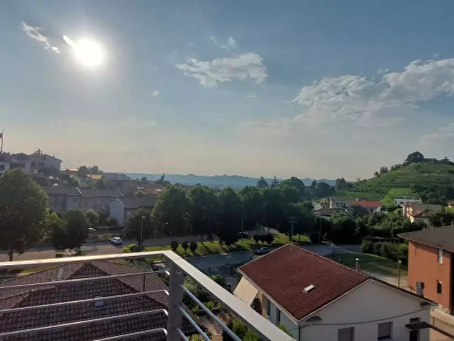 Immagine 1 di Appartamento in vendita  in corso enotria a Alba