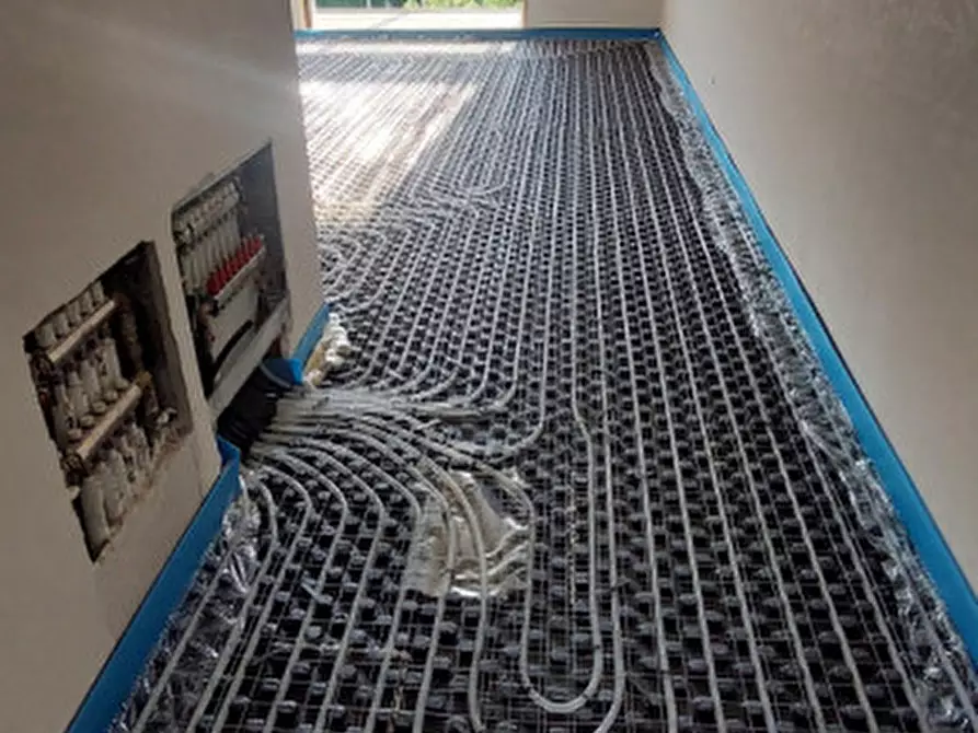 Immagine 4 di Appartamento in vendita  in corso enotria a Alba