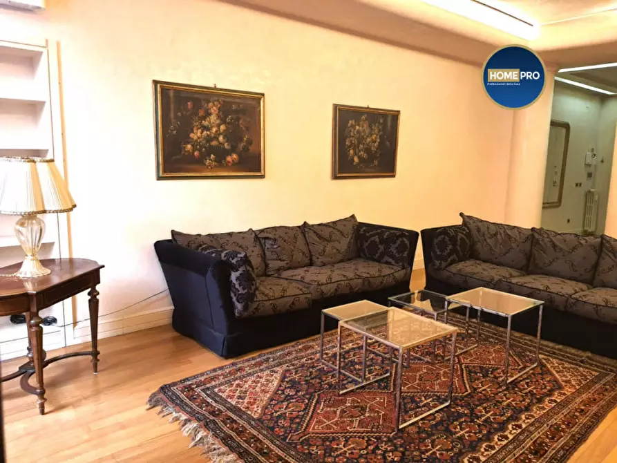 Immagine 3 di Appartamento in affitto  in Piazza Barberini a Roma