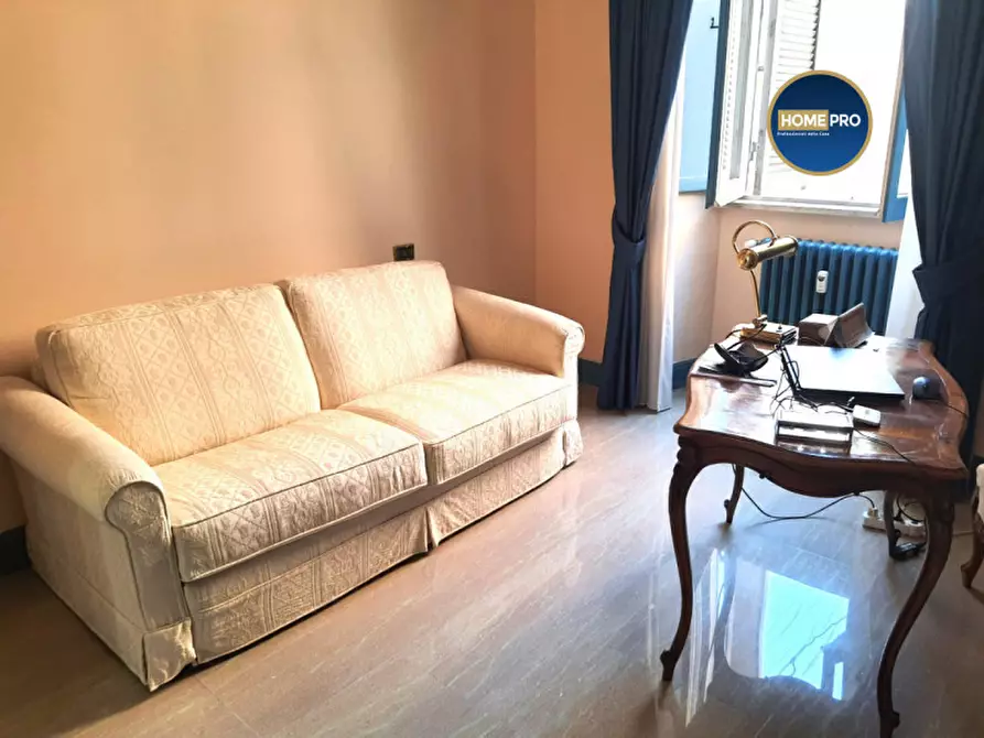 Immagine 8 di Appartamento in affitto  in Piazza Barberini a Roma