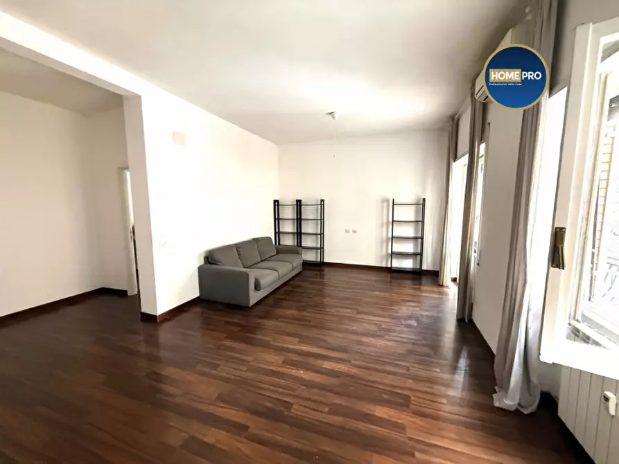 Immagine 3 di Appartamento in affitto  in Via Francesco Valagussa a Roma