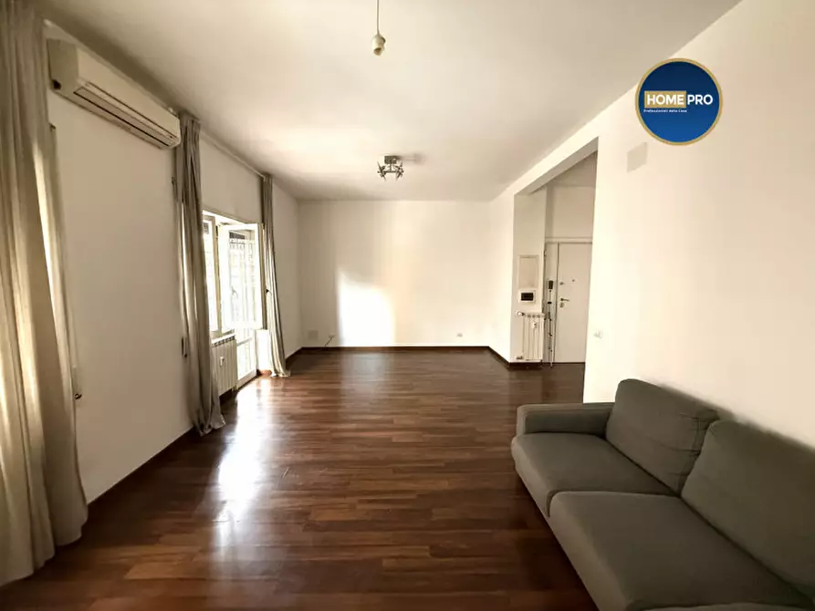 Immagine 4 di Appartamento in affitto  in Via Francesco Valagussa a Roma